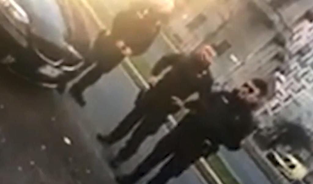 “Πόλεμος” Τζέιμς – αστυνομίας! Το video από τη στιγμή του συμβάντος