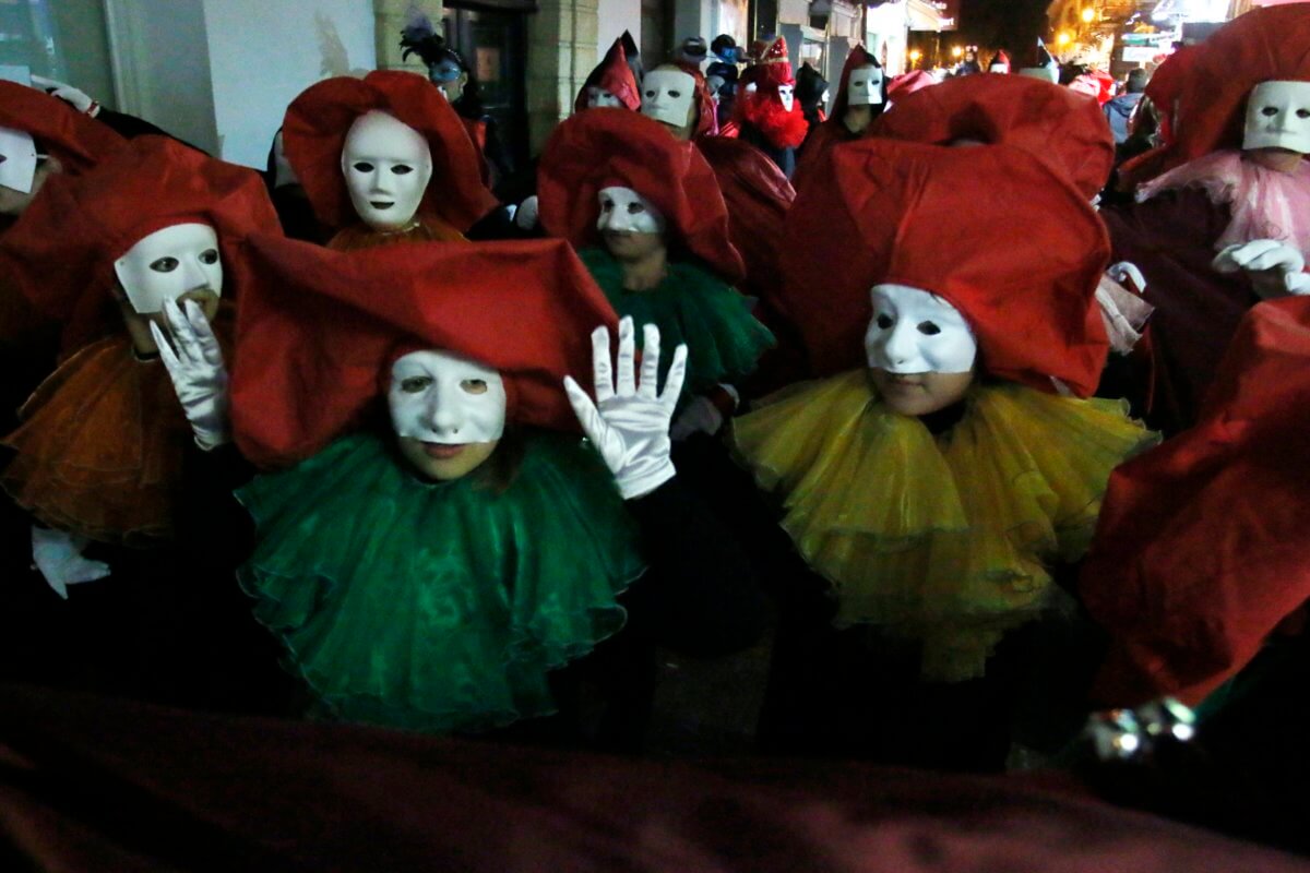 «Ο χορός ενώνει» το μήνυμα του φετινού Ρεθεμνιώτικου Καρναβαλιού