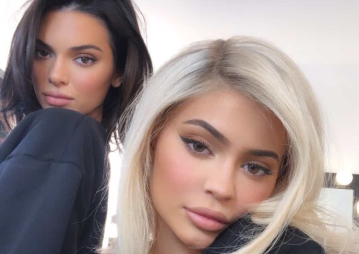 Kendall Jenner – Kylier Jenner: Φωτογραφίζονται μαζί και βάζουν τέλος στις φήμες που τις ήθελαν να είναι σε κόντρα!