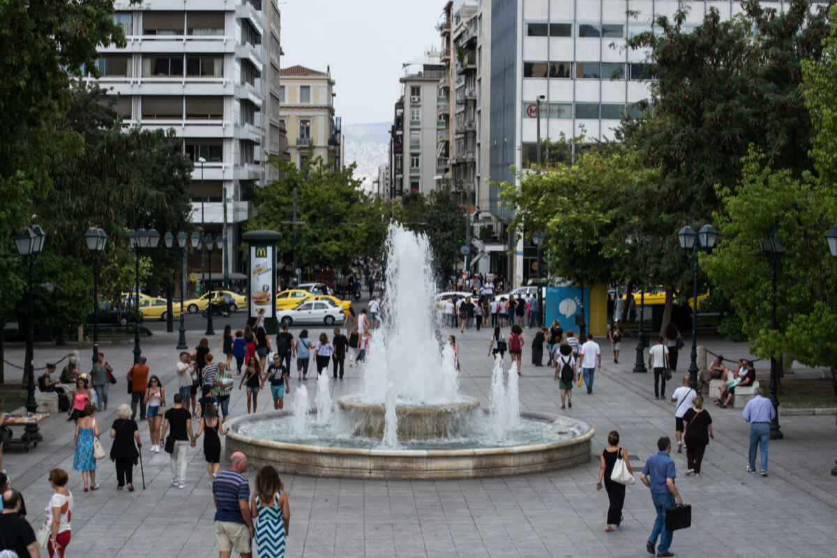 Κορονοϊός: 54 θάνατοι και 56 διασωληνωμένοι την τελευταία εβδομάδα – Μειώθηκαν τα κρούσματα γρίπης