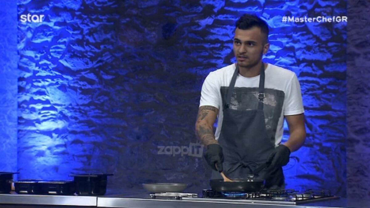 MasterChef: Η ιστορία ζωής του διαγωνιζόμενου που συγκίνησε! «Οι γονείς μου με άφησαν τριών χρονών…»