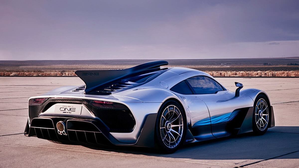 Κάθε λεπτομέρεια για την εξωτική Mercedes-AMG One των 1.000 ίππων [vid]