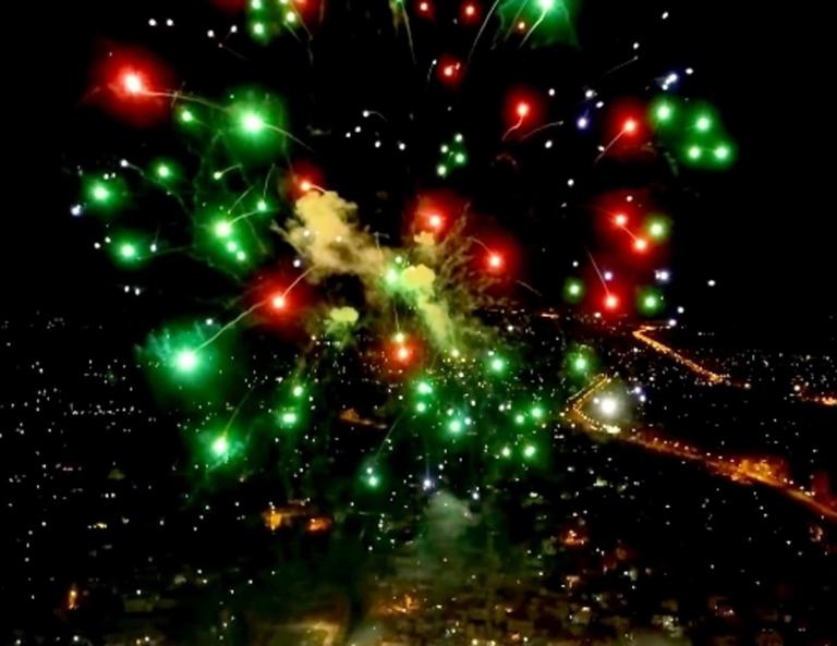 Τρίκαλα: Εντυπωσιακή τελετή λήξης στον “Μύλο των Ξωτικών” – Πυροτεχνήματα στόλισαν τον ουρανό – video
