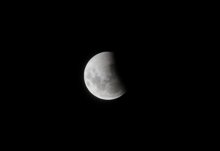 Fly me to the moon! Η Ελλάδα πάει… Σελήνη | Newsit.gr Fly me to the moon! Η Ελλάδα πάει… Σελήνη | Newsit.gr