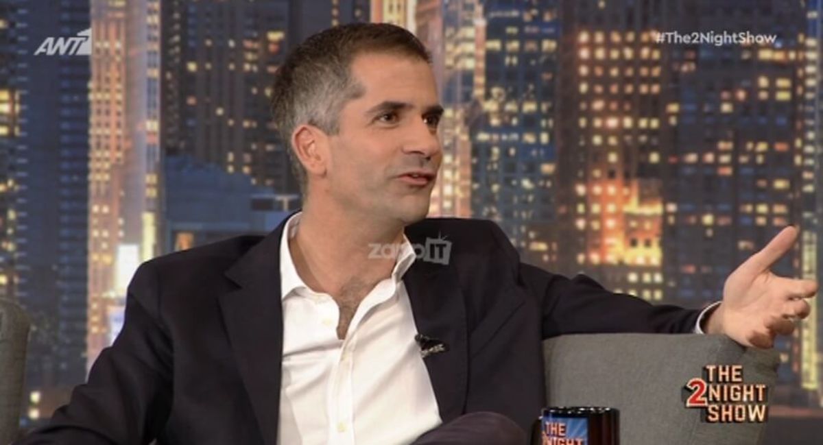 Κώστας Μπακογιάννης: Τι απάντησε όταν ο Αρναούτογλου παρατήρησε πως η βέρα λείπει από τα δάχτυλα του;