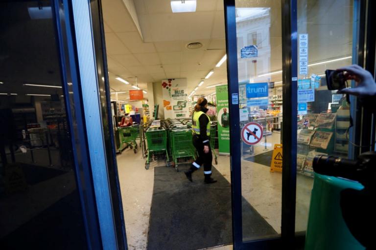 Νορβηγία: Σχετίζεται με την τρομοκρατία η επίθεση του 20χρονου σε σουπερμάρκετ; | Newsit.gr Νορβηγία: Σχετίζεται με την τρομοκρατία η επίθεση του 20χρονου σε σουπερμάρκετ; | Newsit.gr