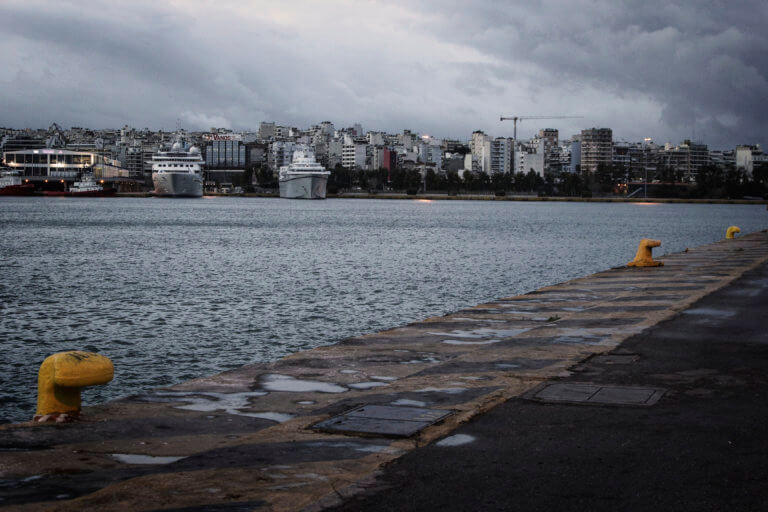 Παρατείνεται το πάγωμα του διαγωνισμού για την ανάθεση της επέκτασης του επιβατικού λιμένα Πειραιά | Newsit.gr Παρατείνεται το πάγωμα του διαγωνισμού για την ανάθεση της επέκτασης του επιβατικού λιμένα Πειραιά | Newsit.gr