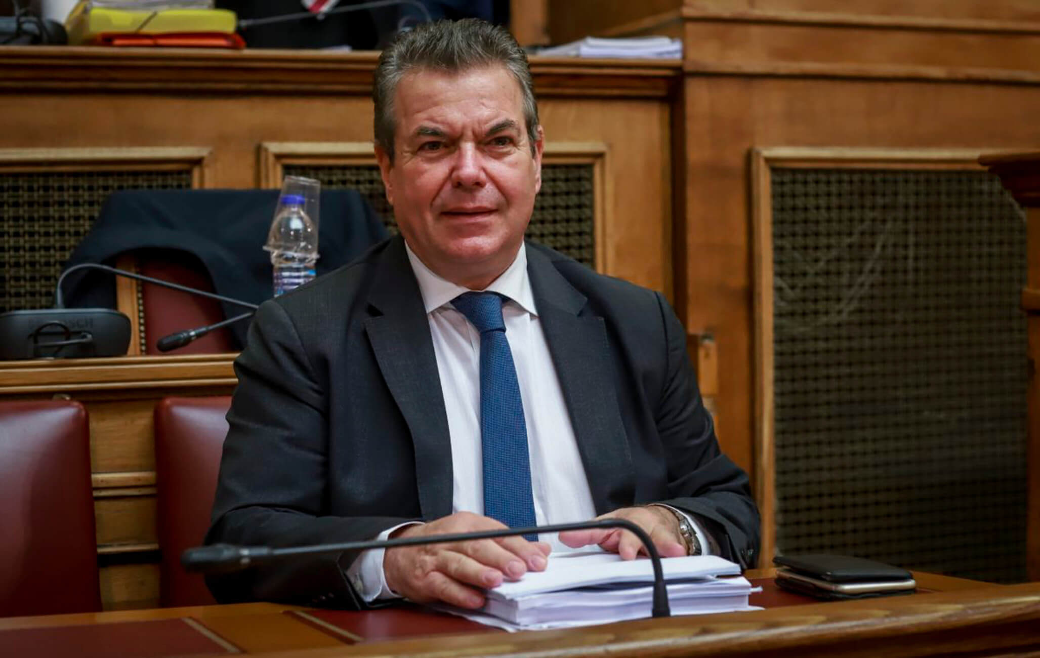 Πετρόπουλος: Η κυβέρνηση βελτιώνει τη ζωή εργαζομένων και συνταξιούχων – Από τον Μάρτιο οι 120 δόσεις