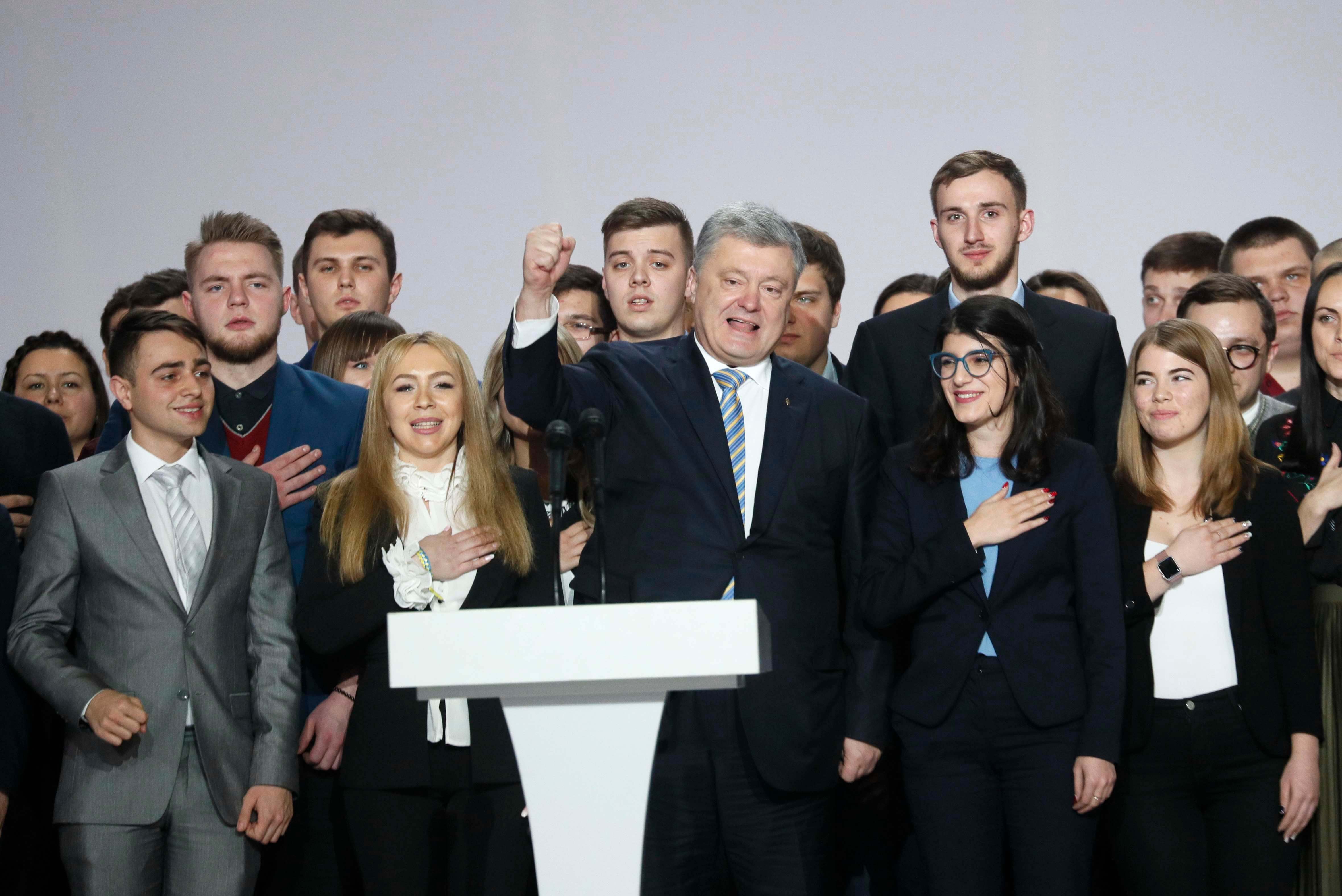 Ουκρανία: Ξανά υποψήφιος για την προεδρία ο Ποροσένκο