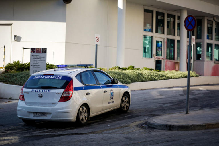 ΥΠΕΞ: Αυτοί που πέταξαν μπογιές στην αμερικανική πρεσβεία θα οδηγηθούν στη Δικαιοσύνη - Δυο οι συλλήψεις