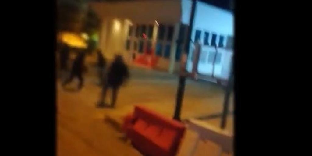 Ρουβίκωνας: Βίντεο – ντοκουμέντο από την επίθεση στην Πρεσβεία των ΗΠΑ