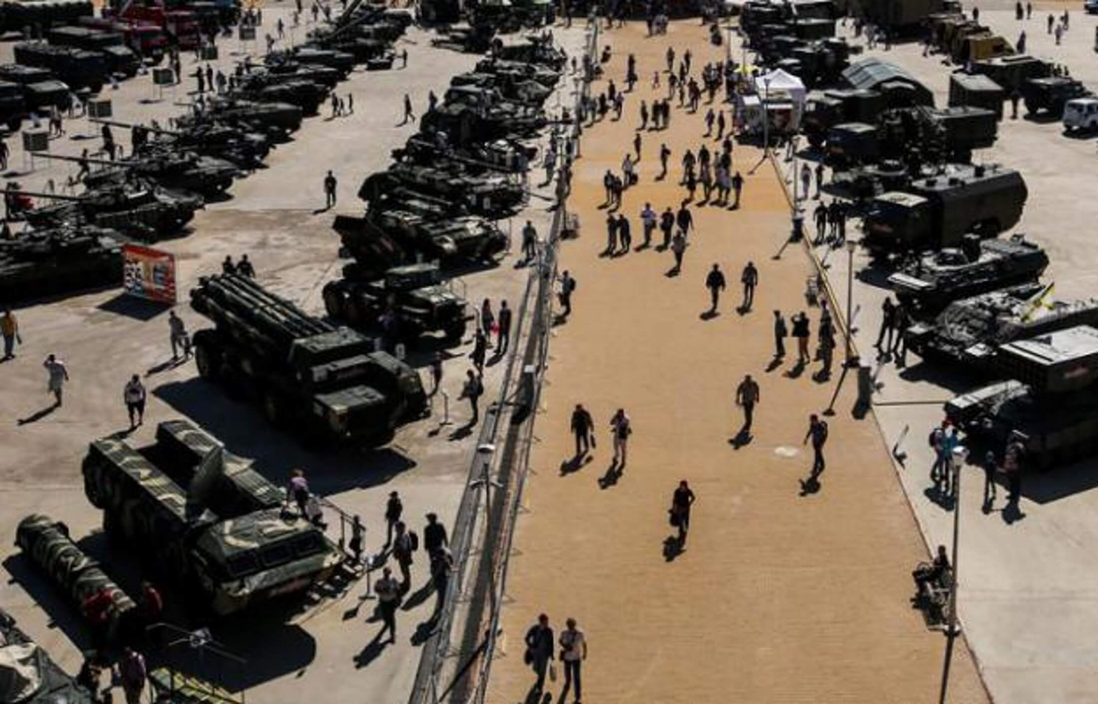 “Πονοκέφαλο” προκαλούν τα κέρδη από την παραγωγή όπλων του Πούτιν!