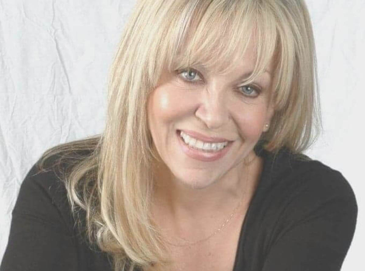 Συγκλονίζει η Σεμίνα Διγενή για το θάνατο της μητέρας της: «Για την Μάγδα, που μια παγωμένη Κυριακή, έφυγε στα 59 της»