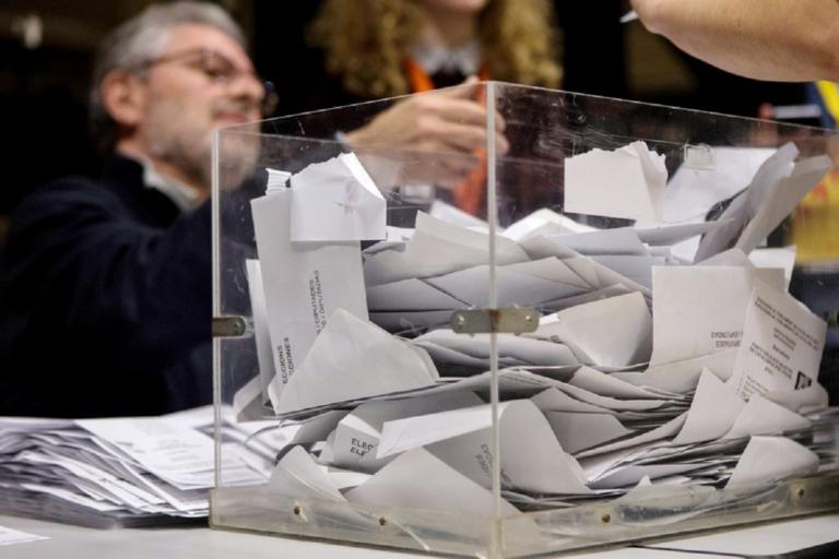 Ισπανία: Ακυβερνησία προβλέπει δημοσκόπηση! Σε άνοδο η ακροδεξια | Newsit.gr Ισπανία: Ακυβερνησία προβλέπει δημοσκόπηση! Σε άνοδο η ακροδεξια | Newsit.gr