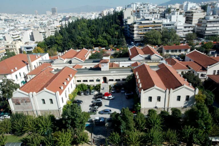 Μία σταγόνα ιστορία: Η βιτριολική διαθήκη του Ανδρέα Συγγρού