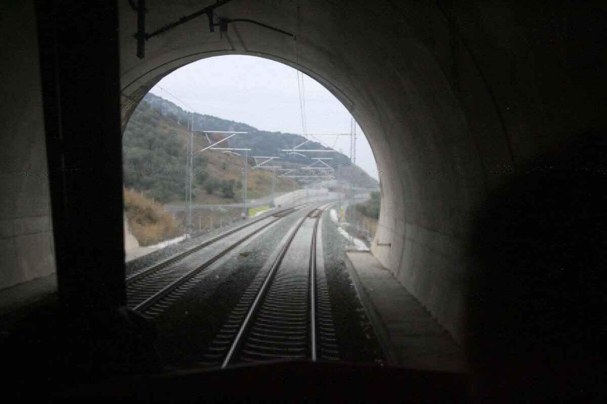 Ολοκληρώθηκε η νέα σιδηροδρομική γραμμή Αθήνα – Θεσσαλονίκης