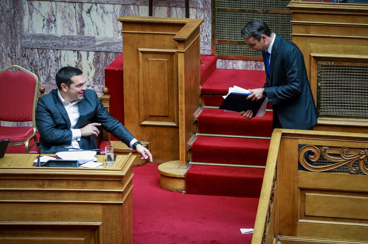Κυριάκο κάτι σου έπεσε! [pics]