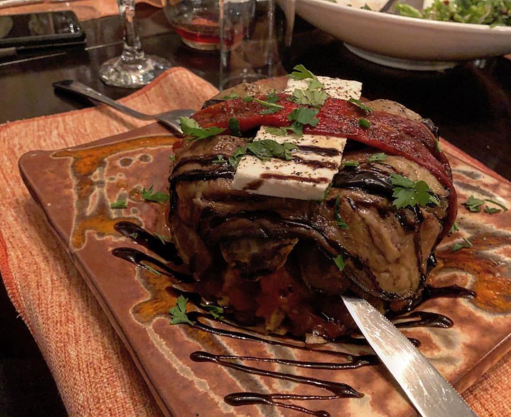 Κυριακάτικο τραπέζι με μακεδονίτικο τσομπλέκι- Το μοσχαράκι αλλιώς!