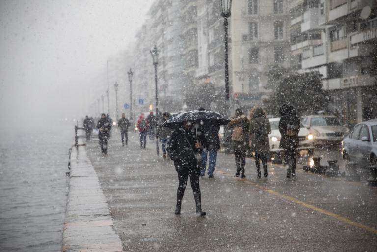Καιρός: Χέρι – χέρι με τη “Σοφία” και τις επόμενες ημέρες – Εικόνες από τη χιονισμένη Ελλάδα – Ποιοί δρόμοι είναι κλειστοί – video | Newsit.gr Καιρός: Χέρι – χέρι με τη “Σοφία” και τις επόμενες ημέρες – Εικόνες από τη χιονισμένη Ελλάδα – Ποιοί δρόμοι είναι κλειστοί – video | Newsit.gr