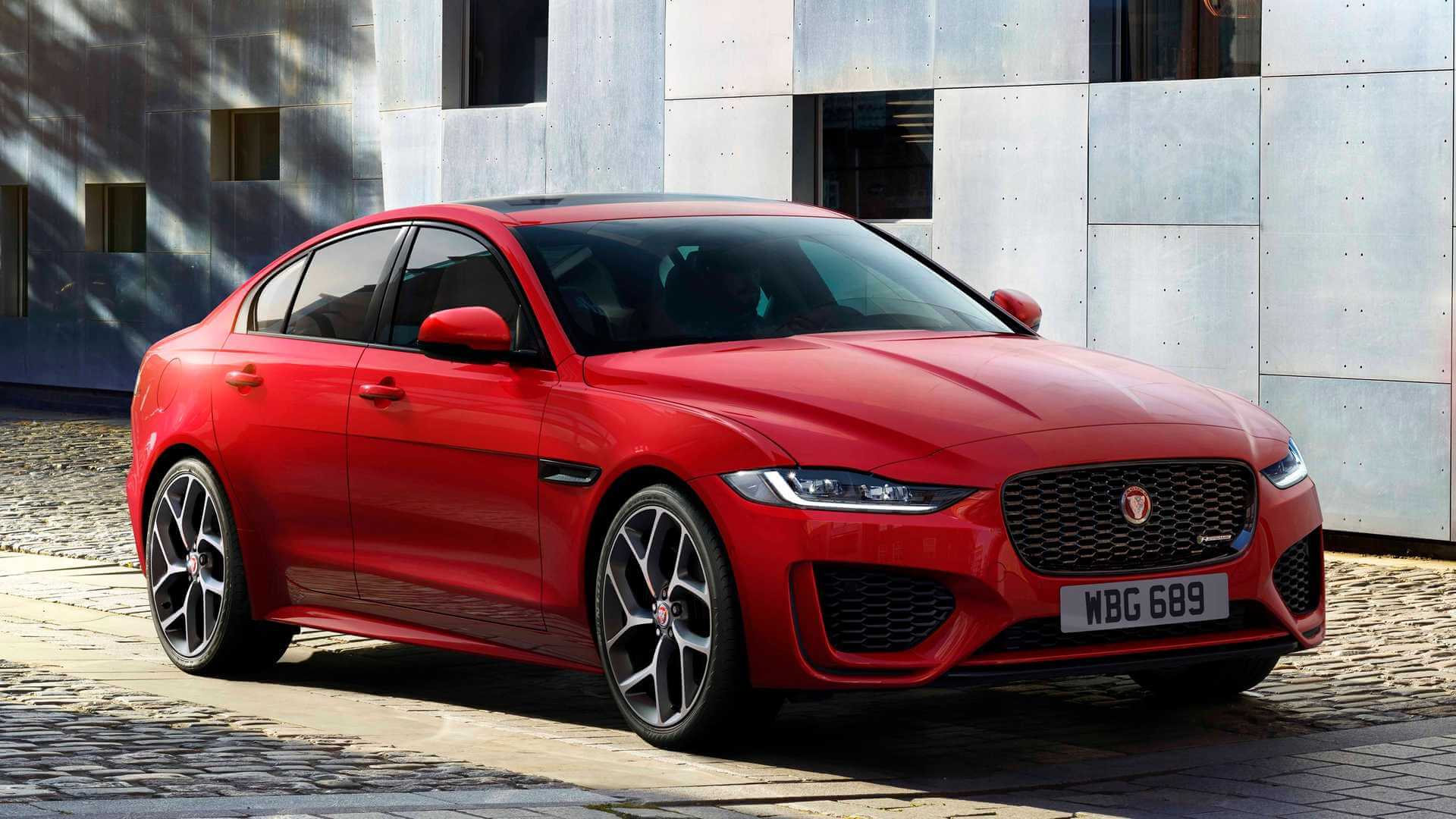 H Jaguar ανανεώνει και εμπλουτίζει την XE με νέες τεχνολογίες