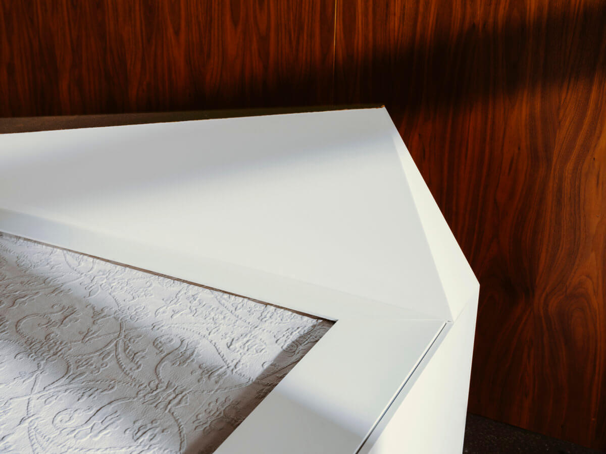 FORD LANE CENTRING BED