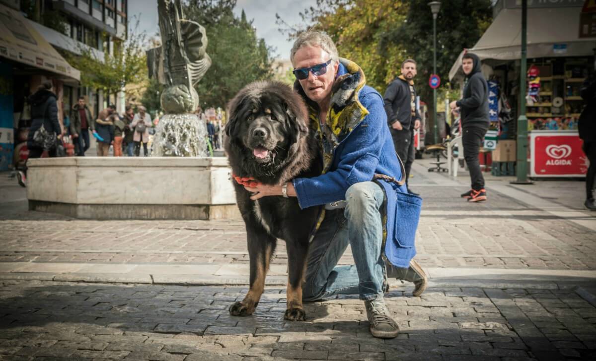 Αριστοτέλης Αποσκίτης: Συγκινούν όσα είπε για τον αγαπημένο του σκύλο, σε συνέντευξή του 2 μήνες πριν πεθάνει