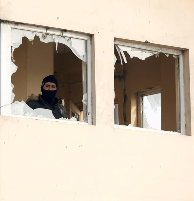 Αφγανιστάν: Μακελειό σε ραδιοφωνικό σταθμό – Δολοφονήθηκαν δημοσιογράφοι | Newsit.gr Αφγανιστάν: Μακελειό σε ραδιοφωνικό σταθμό – Δολοφονήθηκαν δημοσιογράφοι | Newsit.gr