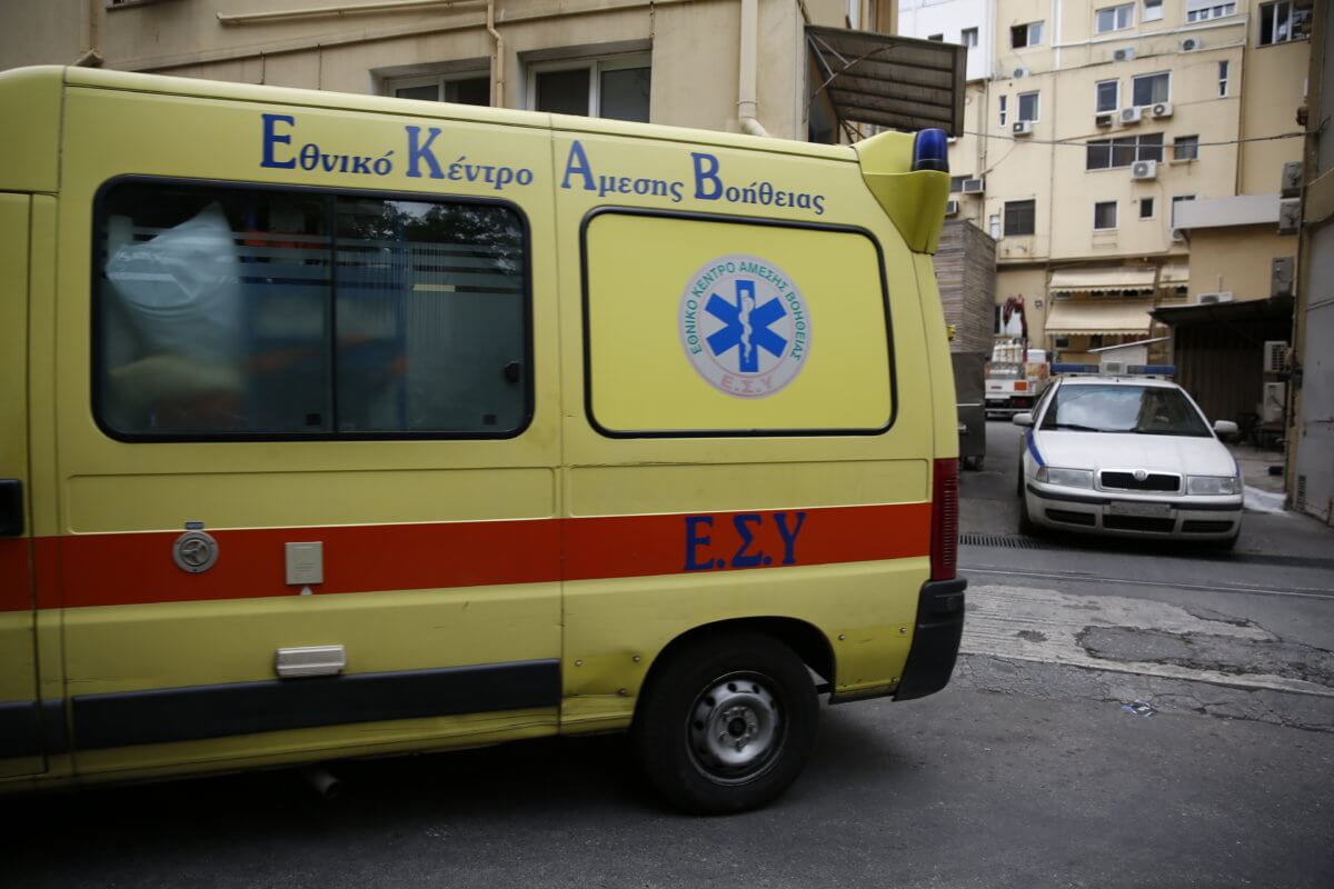 Λάρισα: Αυτοκίνητο παρέσυρε 11χρονο παιδί – Στο νοσοκομείο το αγοράκι!