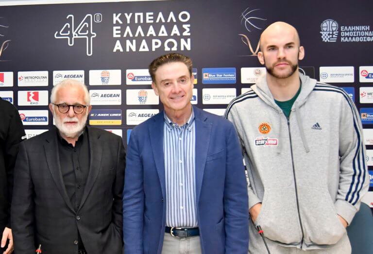 Πιτίνο: «Το παιχνίδι είναι μεγαλύτερο από τον Παναθηναϊκό και τον Ολυμπιακό» | Newsit.gr Πιτίνο: «Το παιχνίδι είναι μεγαλύτερο από τον Παναθηναϊκό και τον Ολυμπιακό» | Newsit.gr