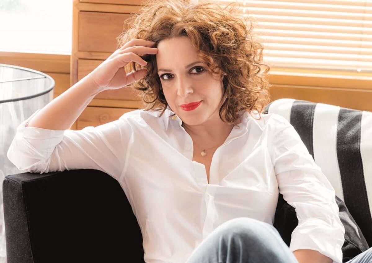 Ελένη Ράντου: Δεν φαντάζεστε γιατί στο σπίτι της έχει μονίμως δυο διακοσμητικές βαλίτσες!