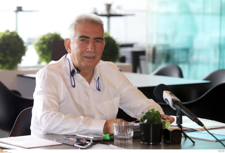 Ολυμπιακός – Συμεωνίδης: «Για όλα φταίει ο Βασιλακόπουλος και η ΚΕΔ!» | Newsit.gr Ολυμπιακός – Συμεωνίδης: «Για όλα φταίει ο Βασιλακόπουλος και η ΚΕΔ!» | Newsit.gr