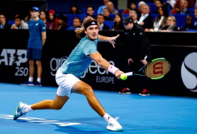 Ο Στέφανος Τσιτσιπάς στο «Tennis with the stars»! | Newsit.gr Ο Στέφανος Τσιτσιπάς στο «Tennis with the stars»! | Newsit.gr