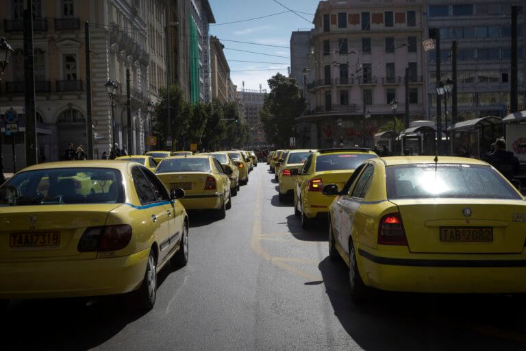 Στάση εργασίας: Χωρίς ταξί την άλλη Τρίτη (26.2.2019) – Δείτε ποιές ώρες | Newsit.gr Στάση εργασίας: Χωρίς ταξί την άλλη Τρίτη (26.2.2019) – Δείτε ποιές ώρες | Newsit.gr