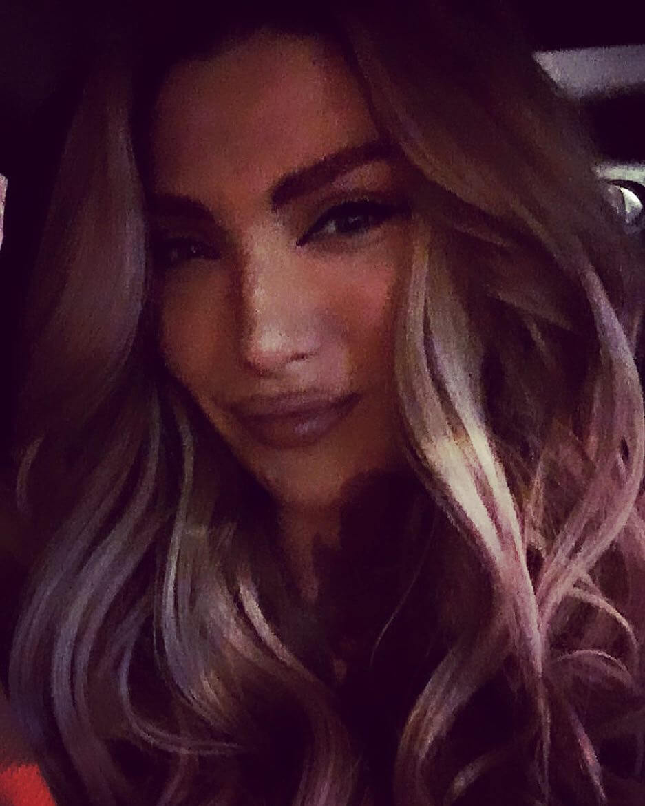 Αγγελική Ηλιάδη: Οι γλυκές ευχές της στον γιο της Μπάμπη, για την γιορτή του!