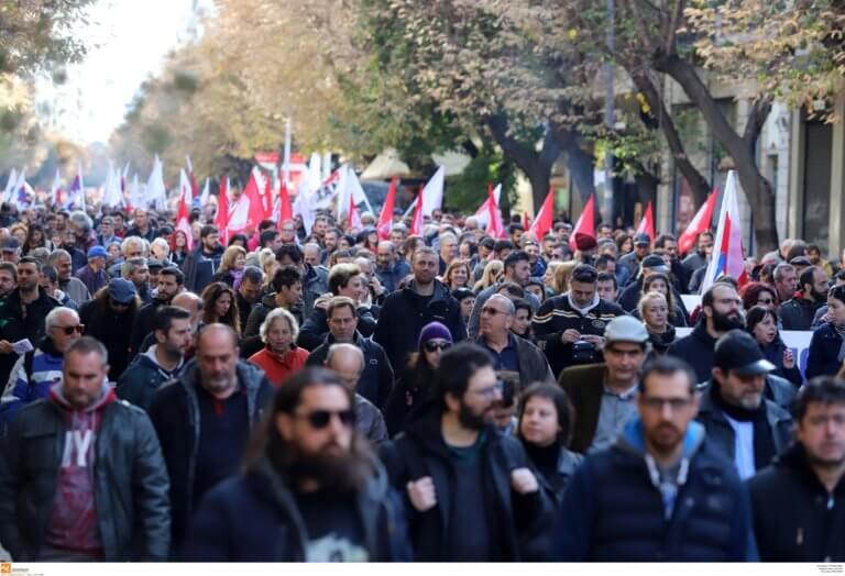 ΠΟΠΟΚΠ: Πανελλαδική 24ωρη απεργία και συλλαλητήριο στο κέντρο της Αθήνας