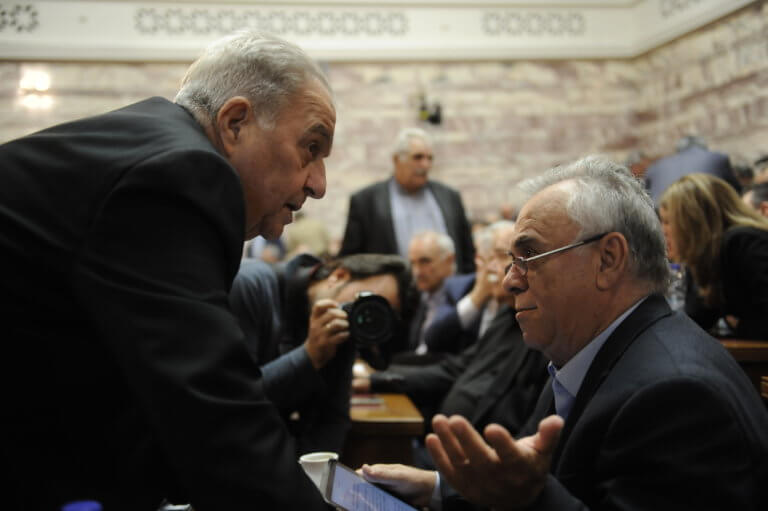 «Πόλεμος» Δραγασάκη – Φλαμπουράρη για τη ρύθμιση των κόκκινων δανείων | Newsit.gr «Πόλεμος» Δραγασάκη – Φλαμπουράρη για τη ρύθμιση των κόκκινων δανείων | Newsit.gr