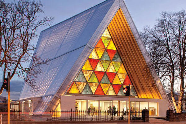 Αυτές είναι οι πιο παράξενες εκκλησίες του κόσμου – Φωτογραφίες