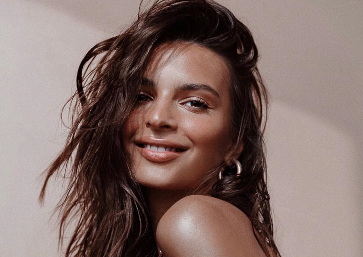 “Φωτιά” βάζει η Emily Ratajkowski με τις νέες φωτογραφίες στο Instagram!
