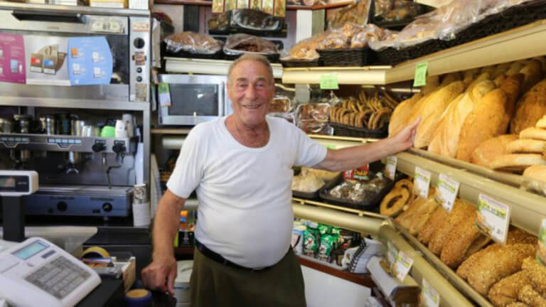 Πέθανε ο φούρναρης της Κω που είχε βραβευτεί από την Κομισιόν | Newsit.gr Πέθανε ο φούρναρης της Κω που είχε βραβευτεί από την Κομισιόν | Newsit.gr