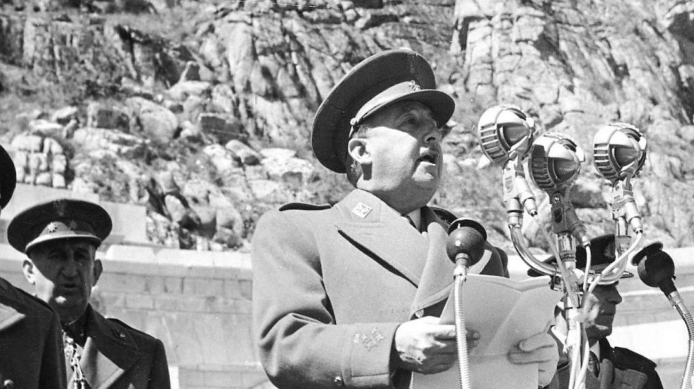 Ισπανία: Διορία 15 ημερών στους απογόνους του Φράνκο για να αποφασίσουν για τα λείψανά του