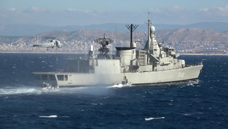 Πένθος στο Πολεμικό Ναυτικό: Νεκρός εν ώρα καθήκοντος υπαξιωματικός της φρεγάτας «Ψαρά» | Newsit.gr Πένθος στο Πολεμικό Ναυτικό: Νεκρός εν ώρα καθήκοντος υπαξιωματικός της φρεγάτας «Ψαρά» | Newsit.gr