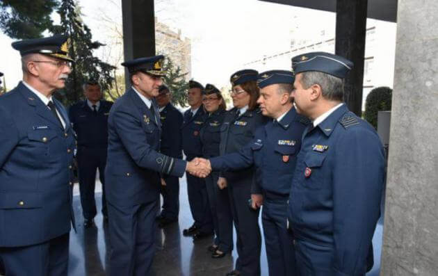 Το 251 ΓΝΑ επισκέφθηκε ο νέος Αρχηγός Γενικού Επιτελείου Αεροπορίας [pics]