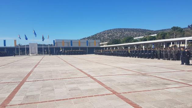 Σείστηκε η Σχολή Ευελπίδων στην ανάκρουση του Εθνικού Ύμνου – Ανατριχίλα και ρίγη! [video]