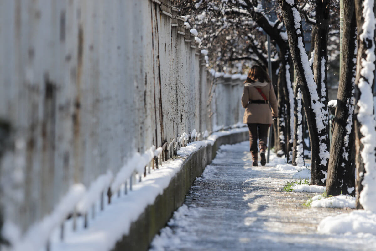 Καιρός: Η “Χιόνη” φέρνει… χιόνι και στην Αθήνα – Φτάνει υπό το 0 η θερμοκρασία
