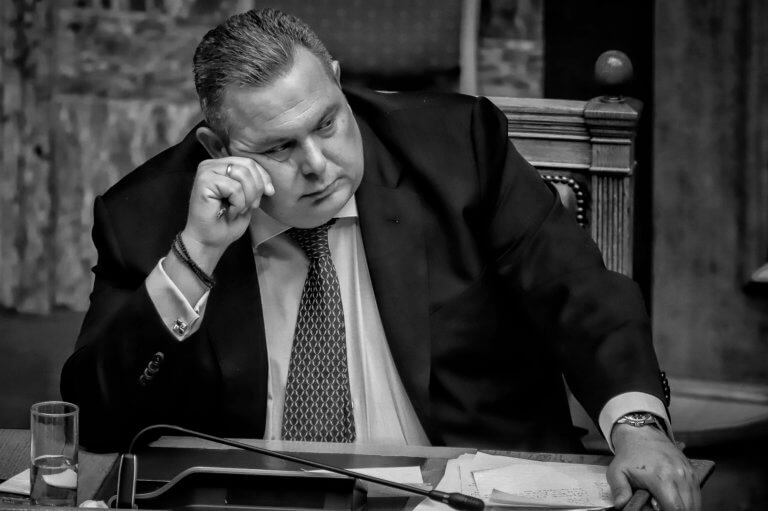 «Χτύπησε» ο Καμμένος για τον ανασχηματισμό: Η συναλλαγή σας ήταν επιτυχής | Newsit.gr «Χτύπησε» ο Καμμένος για τον ανασχηματισμό: Η συναλλαγή σας ήταν επιτυχής | Newsit.gr