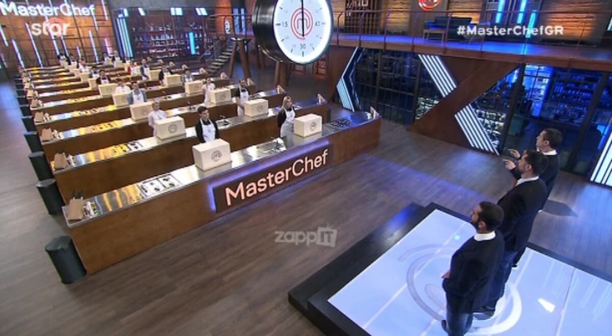 MasterChef: Άφωνοι έμειναν μόλις σήκωσαν το κουτί! Η έκπληξη που ετοίμασαν οι κριτές…