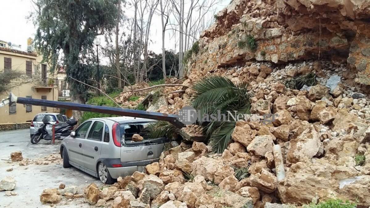 Κρήτη: Η κατολίσθηση έθαψε αυτοκίνητα και οι πλημμύρες έβγαλαν τις πάπιες στη στεριά [pics, video]