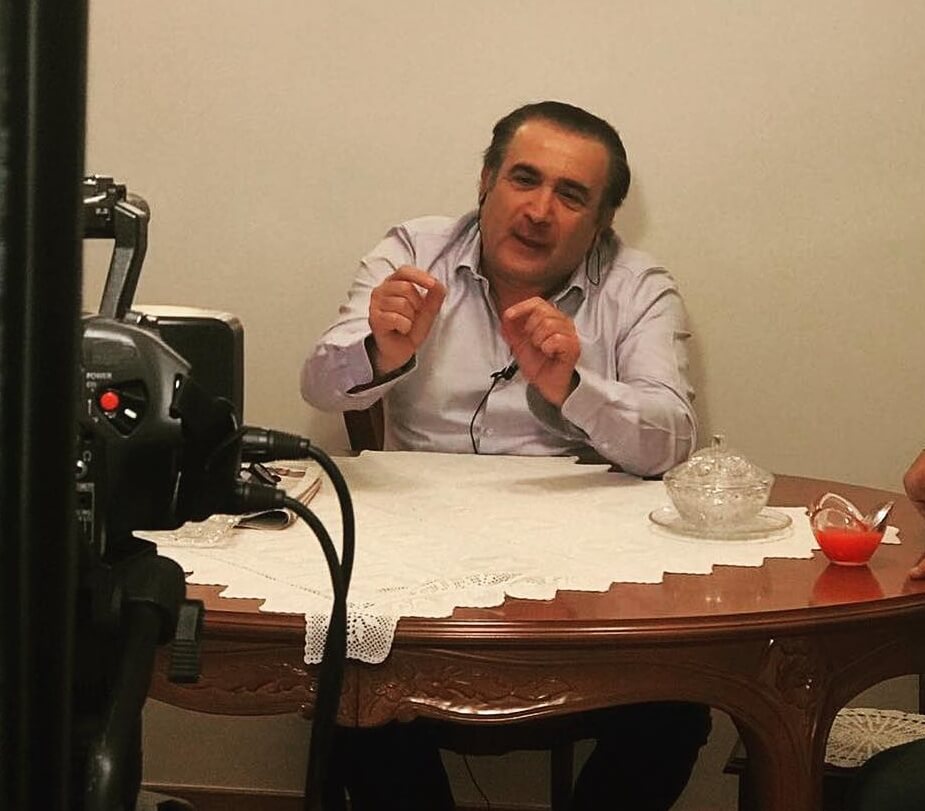 Ο Λάκης Λαζόπουλος επιστρέφει με το «Aλ τσαντίρι»! Σε ποιο κανάλι θα τον δούμε;