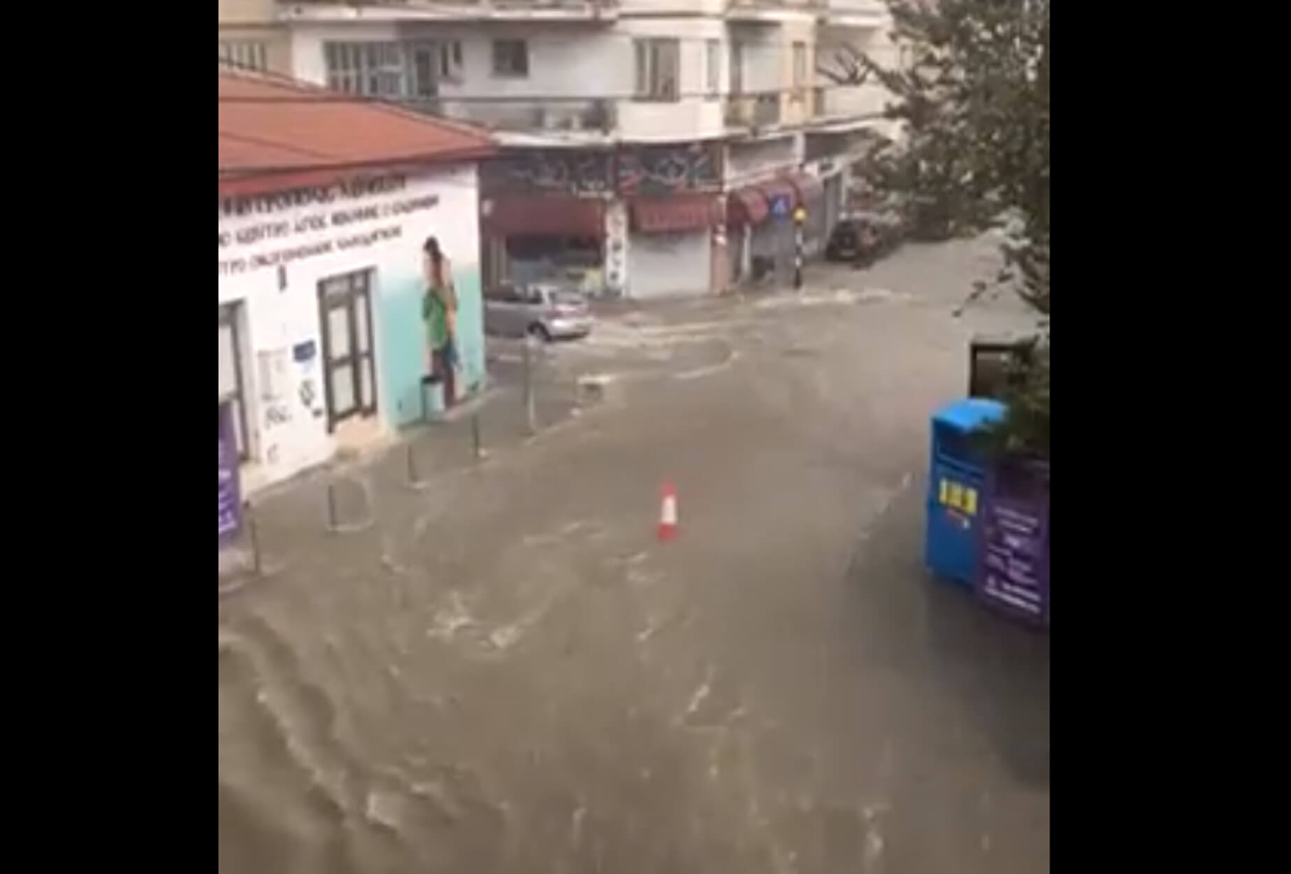 Λεμεσός: Δρόμοι… ποτάμια παρασέρνουν ότι βρουν μπροστά τους! – video