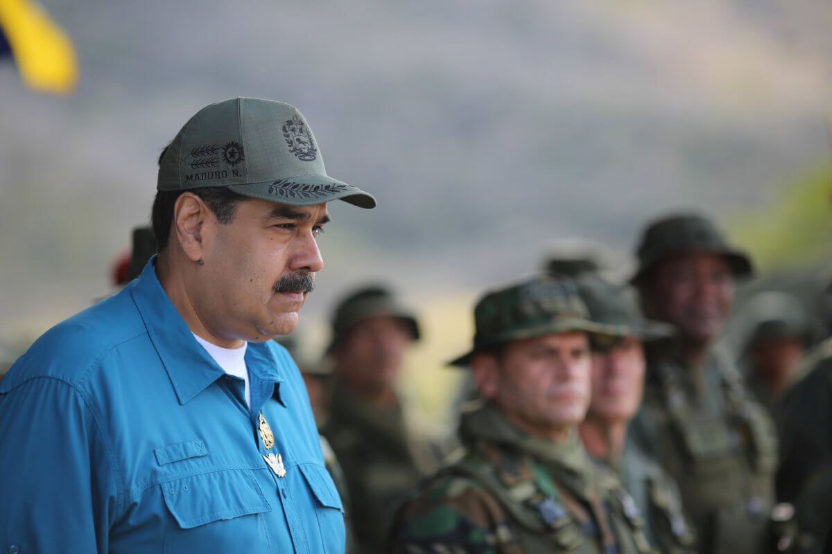 Βενεζουέλα: Ανεβαίνει το “θερμόμετρο” με τις απειλές των ΗΠΑ για στρατιωτική επέμβαση
